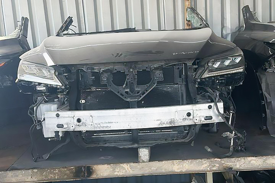 Lexus front half cut